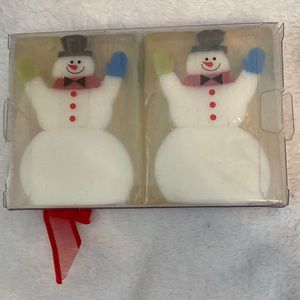 2 fun soaps get in the tub & wash with these Santa Claus soap